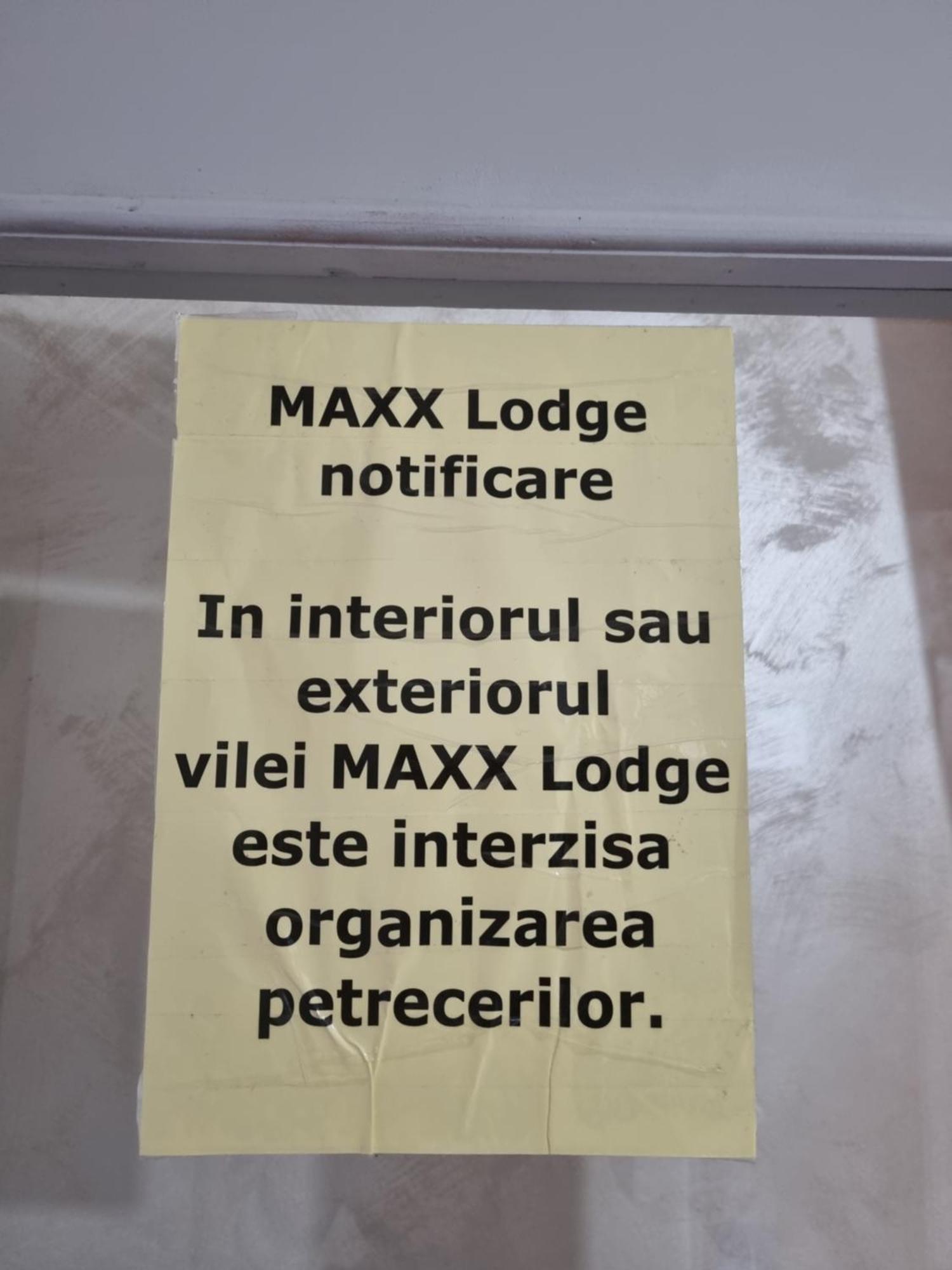 Maxx Lodge 巴克乌 外观 照片
